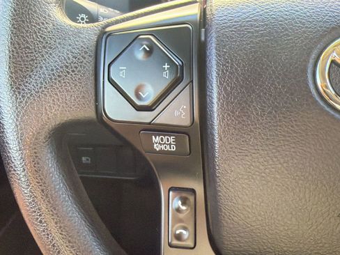 Used 2023 Toyota Tacoma SR RWD image 17