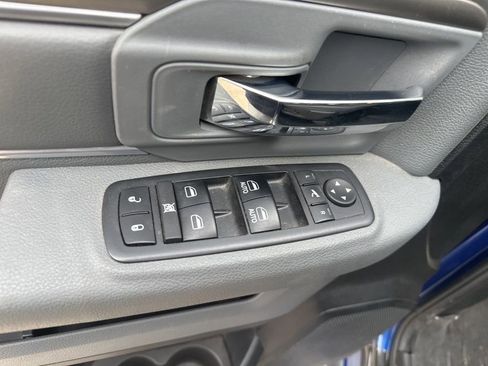 Used 2017 RAM 1500 Big Horn AWD/4WD image 7
