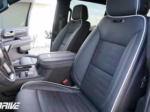 Used 2026 GMC Sierra 2500 AT4X image 19