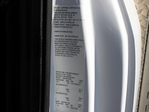 Used 2018 Ford F550 2WD Regular Cab Super Duty image 49