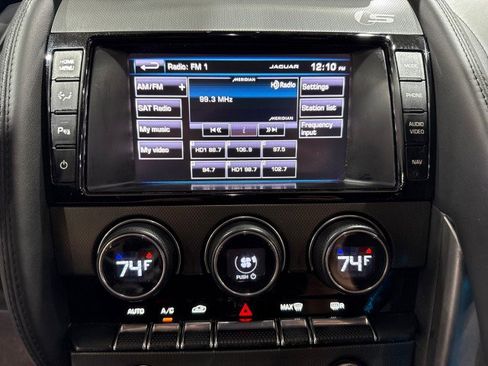 Used 2014 Jaguar F-TYPE S image 75