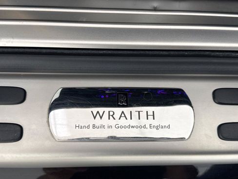 Used 2014 Rolls-Royce Wraith RWD image 31