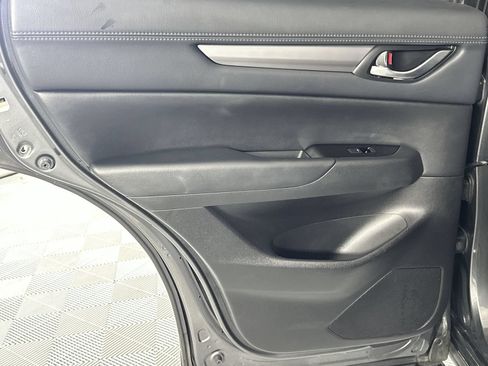 Used 2019 MAZDA CX-5 Touring FWD image 30