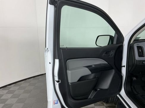 Used 2021 Chevrolet Colorado W/T w/ WT Convenience Package image 11