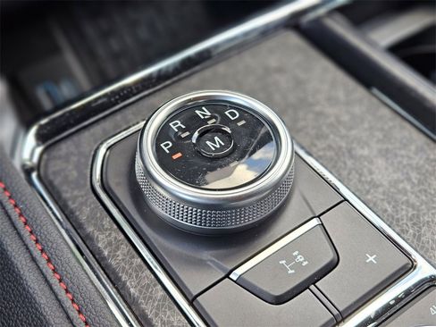 New 2024 Ford Expedition Limited image 27