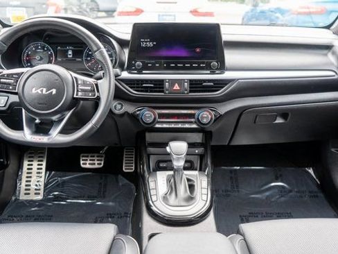 Used 2023 Kia Forte GT-Line w/ GT-Line Premium Package FWD image 15