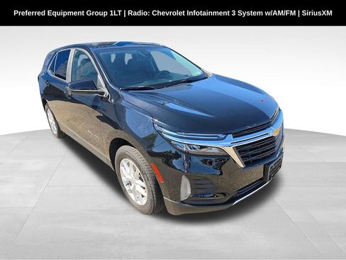 Used 2024 Chevrolet Equinox LT AWD/4WD image 1