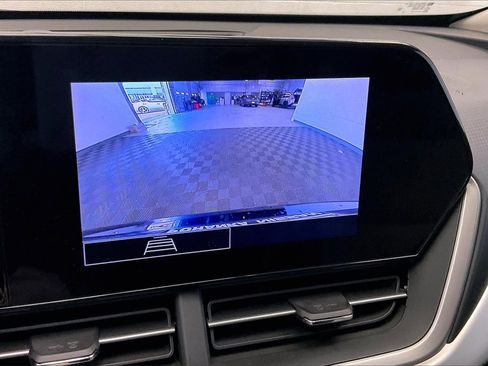Used 2024 Chevrolet Trax LS w/ LS Convenience Package image 20