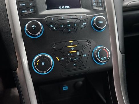 Used 2019 Ford Fusion S image 30