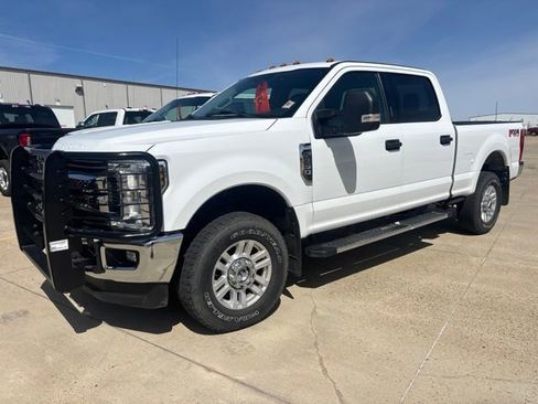 Used 2018 Ford F250 XLT w/ XLT Value Package AWD/4WD image 7