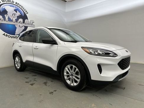 Used 2022 Ford Escape SE w/ Convenience Package image 11