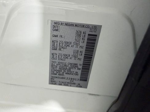 Used 2023 Nissan Pathfinder SL w/ Black Appearance Package FWD image 34
