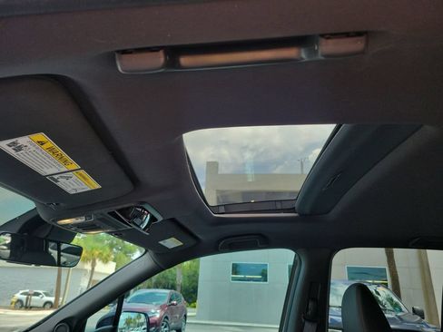 Certified 2023 Honda Ridgeline Black Edition image 17