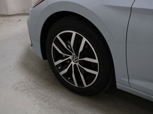 New 2026 Volkswagen Jetta SE FWD image 29