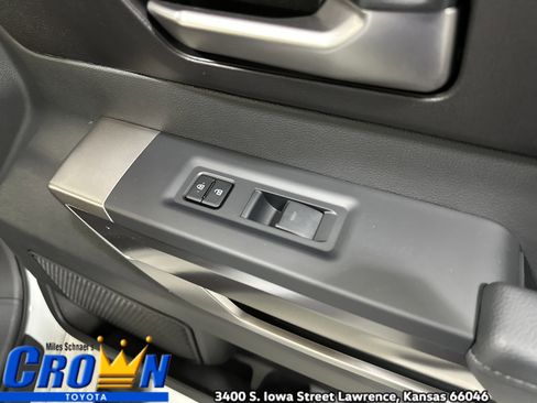 New 2026 Toyota Tundra SR5 image 39