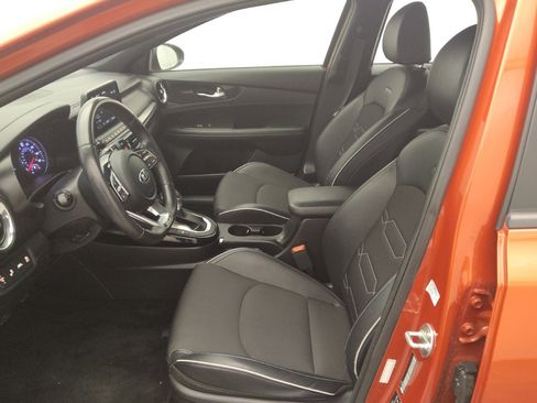 Used 2021 Kia Forte GT-Line w/ GT-Line Premium Package image 17