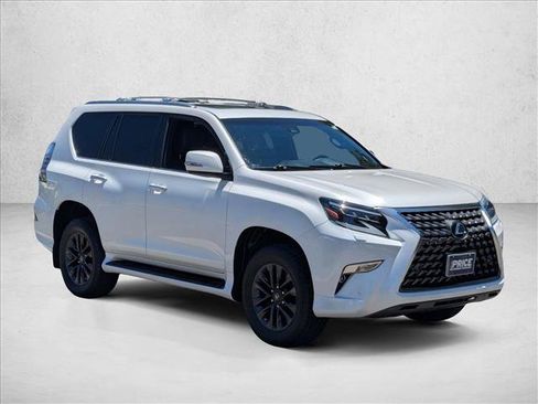 Used 2021 Lexus GX 460 Premium w/ Premium Package AWD/4WD image 3