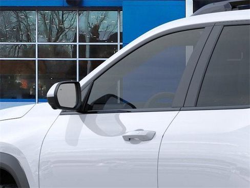 New 2026 Chevrolet Equinox ACTIV w/ Convenience Package III image 12