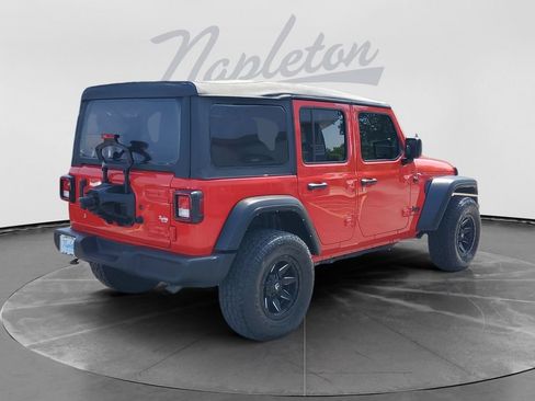 Used 2022 Jeep Wrangler Unlimited Sport AWD/4WD image 7