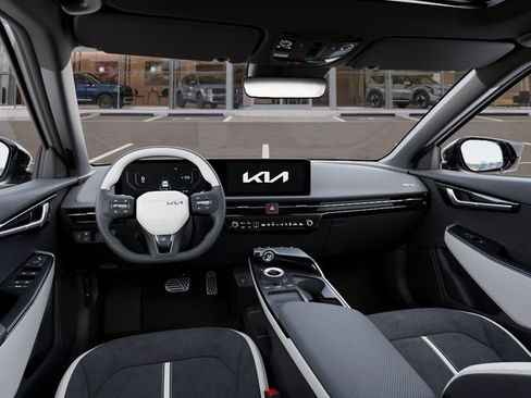New 2025 Kia EV6 GT-Line RWD image 14