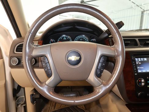 Used 2013 Chevrolet Tahoe LTZ AWD/4WD image 7