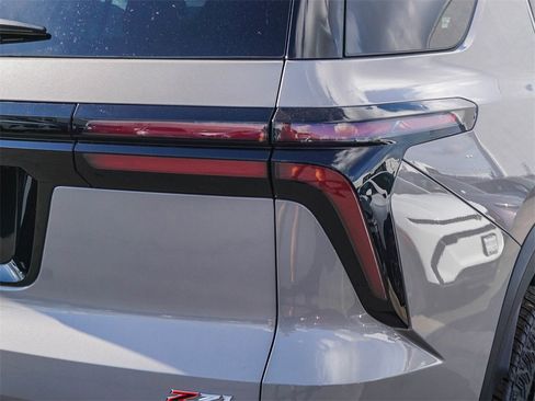 New 2026 Chevrolet Traverse Z71 w/ Enhanced Driving Package image 7