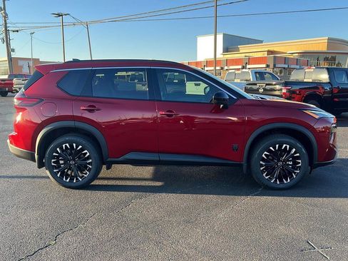 New 2026 Nissan Rogue SV image 4