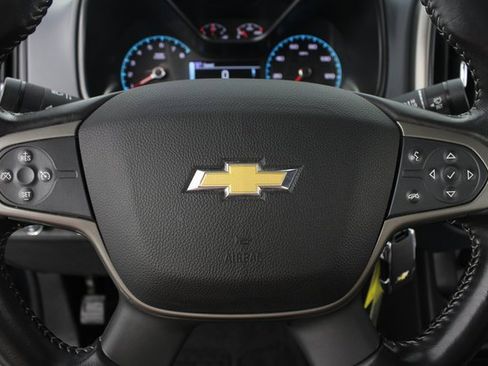 Used 2016 Chevrolet Colorado Z71 image 12