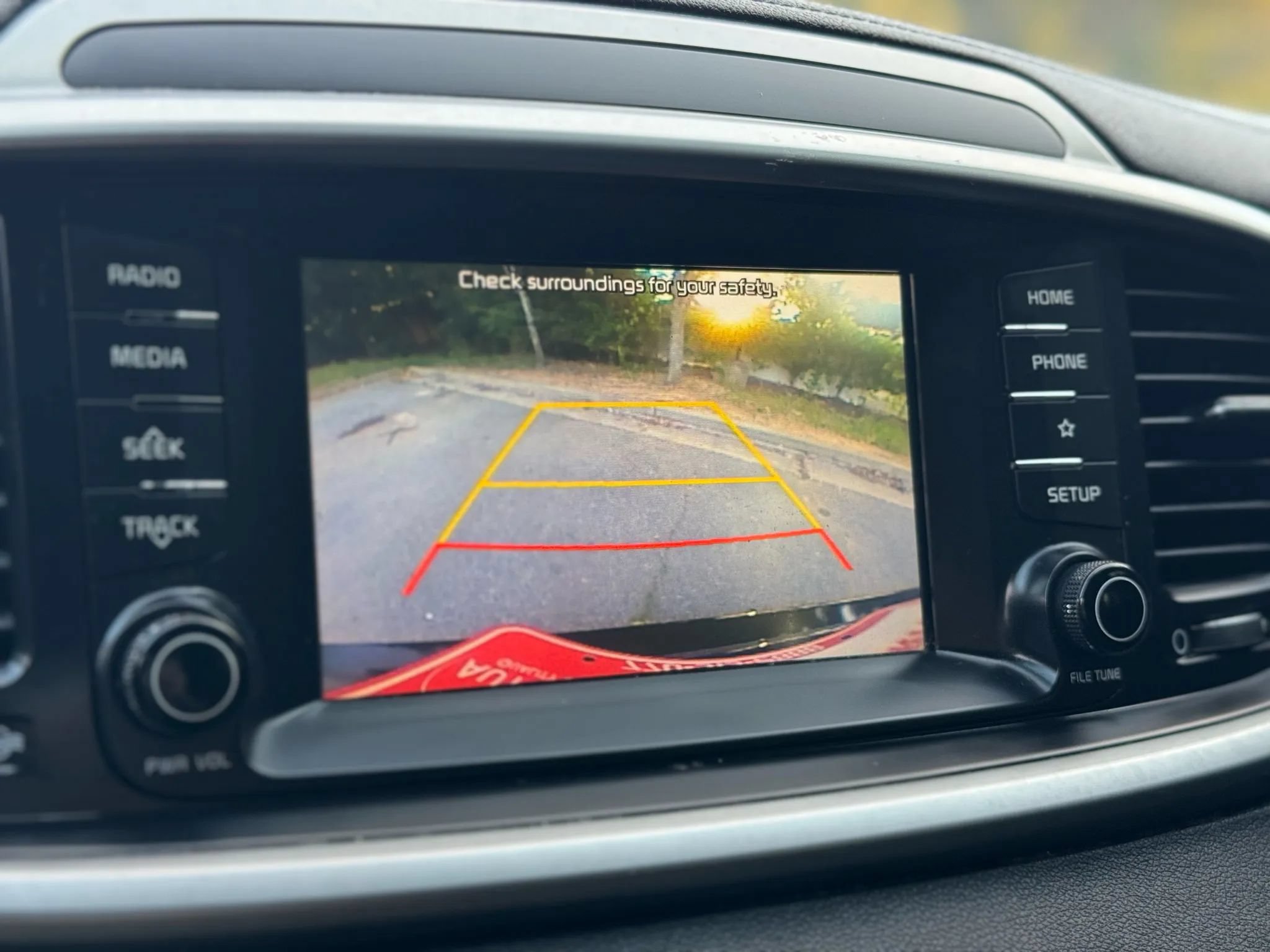 Used 2019 Kia Sorento L FWD image 23