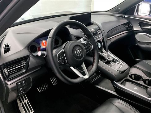 Used 2025 Acura RDX A-Spec image 2