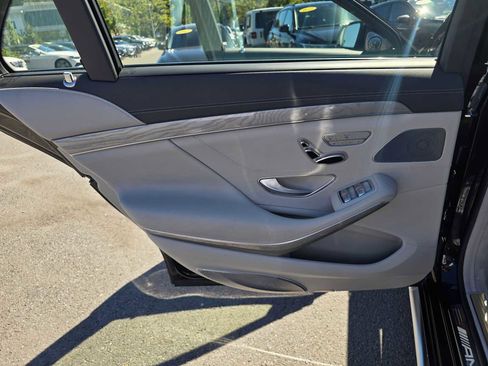 Used 2014 Mercedes-Benz S 63 AMG 4MATIC Sedan image 14