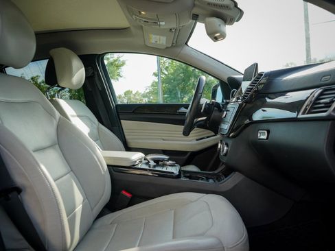 Used 2016 Mercedes-Benz GLE 450 4MATIC Coupe image 9