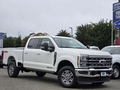 New 2026 Ford F250 Lariat w/ Lariat Ultimate Package image 2