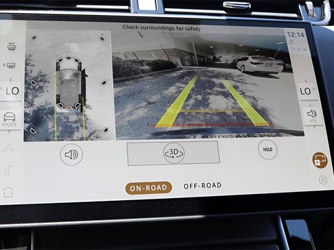 Used 2024 Land Rover Range Rover Evoque Dynamic SE image 24