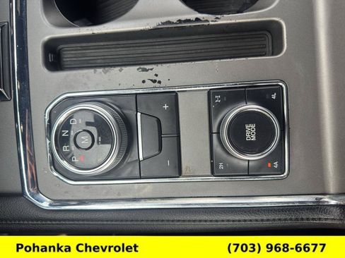 Used 2019 Ford Expedition XLT w/ Equipment Group 202A AWD/4WD image 15