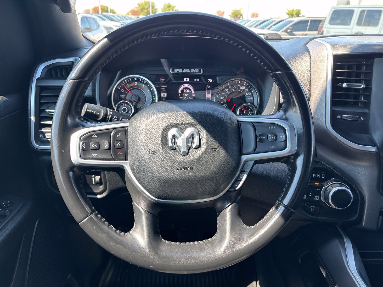 Used 2022 RAM 1500 Big Horn AWD/4WD image 17