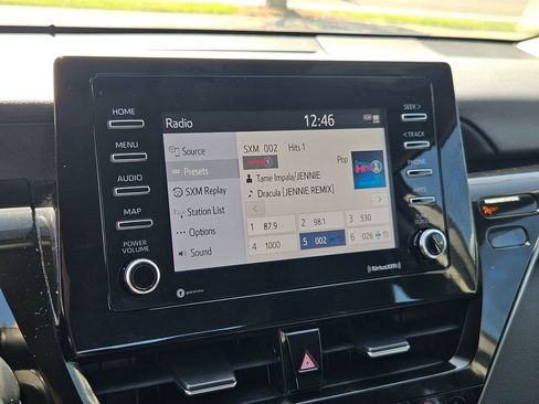 Used 2024 Toyota Camry SE FWD image 17