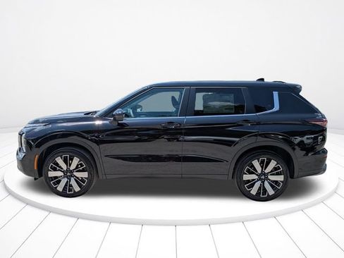 New 2026 Mitsubishi Outlander SE FWD image 7