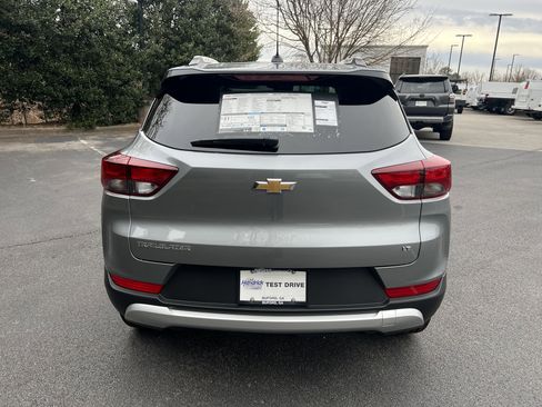 New 2026 Chevrolet TrailBlazer LT w/ LPO, Blackout Package image 9