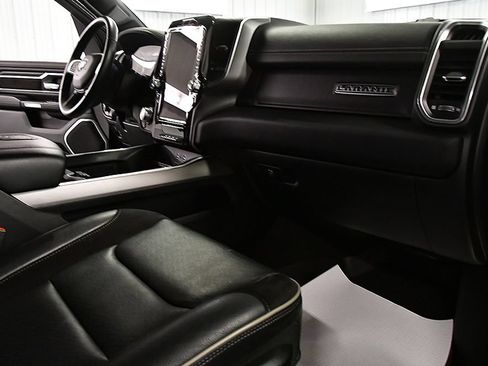 Used 2023 RAM 1500 Laramie AWD/4WD image 27