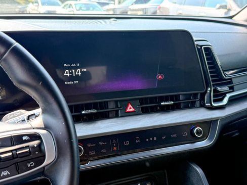 Certified 2023 Kia Sportage X-Line w/ X-Line Premium Package AWD/4WD image 19