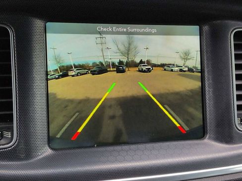 Used 2018 Dodge Charger GT image 27