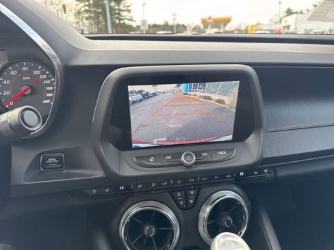 Used 2017 Chevrolet Camaro SS image 18