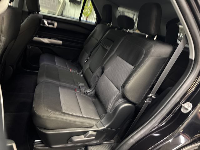 Used 2023 Ford Explorer XLT RWD image 34