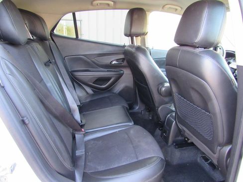 Used 2020 Buick Encore Sport Touring w/ Safety Package image 7