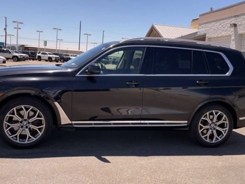 Used 2026 BMW X7 xDrive40i AWD/4WD image 6