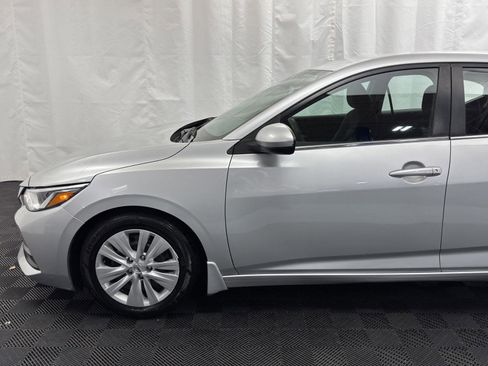 Used 2021 Nissan Sentra S image 5