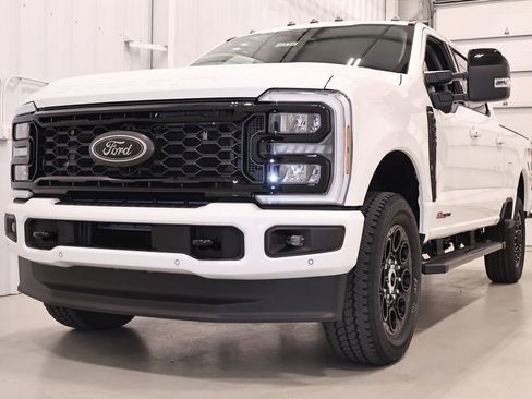 New 2026 Ford F350 Lariat AWD/4WD image 5