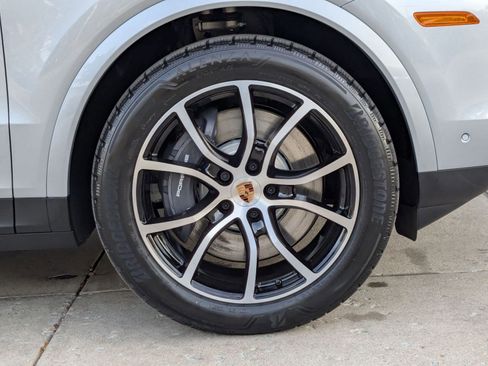 New 2026 Porsche Cayenne E-Hybrid image 29