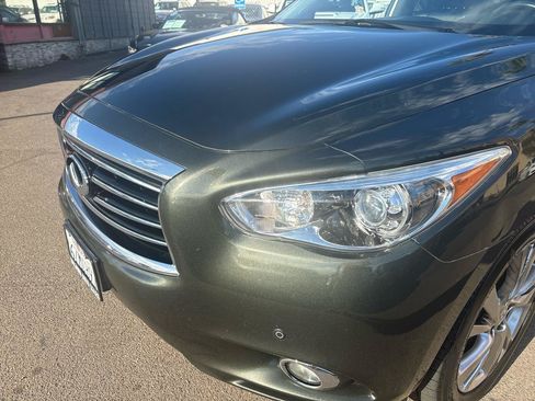 Used 2013 INFINITI JX35 AWD w/ Premium Pkg image 3